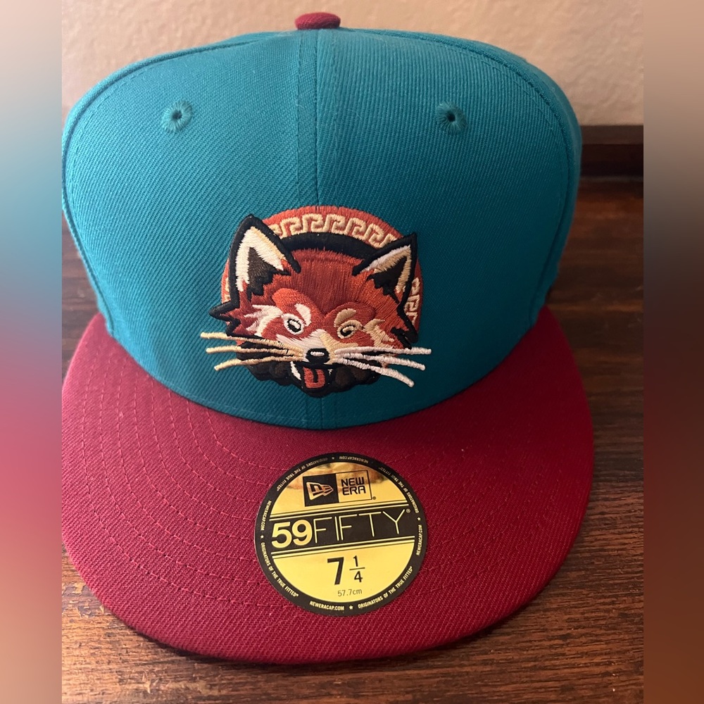 Clink Room Red Pandas hat 7 1/4